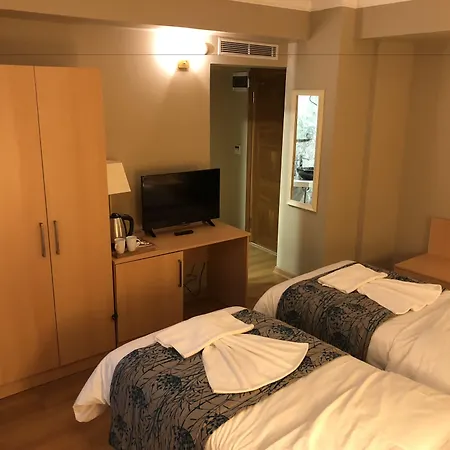Artika Hotel